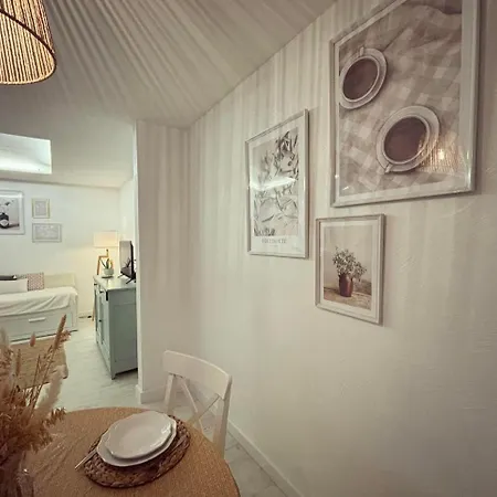 Holiday home Agreable Maison Proche Chu Et Centre